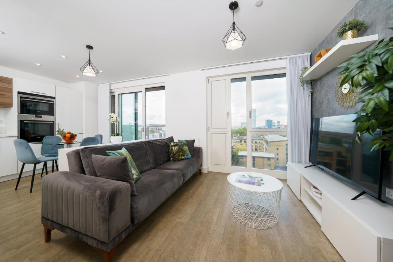 Stylish Fully-Equipped One Bedroom Apartment With Extra Sofa Bed, Free Secure Parking, Onsite Gym, 24Hr Security & Concierge London Ngoại thất bức ảnh